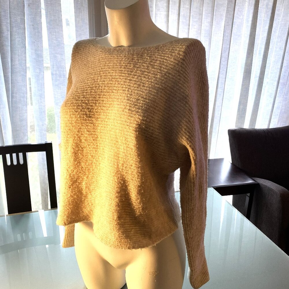Leith Cream Boatneck Pullover Cropped Sweater 3% Spandex Size M Medium
